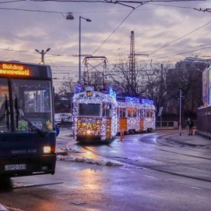 Nosztalgikus Mikulásbusz indul Budapesten!